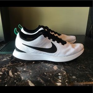 Nike Dualtone Racer Running Shoes